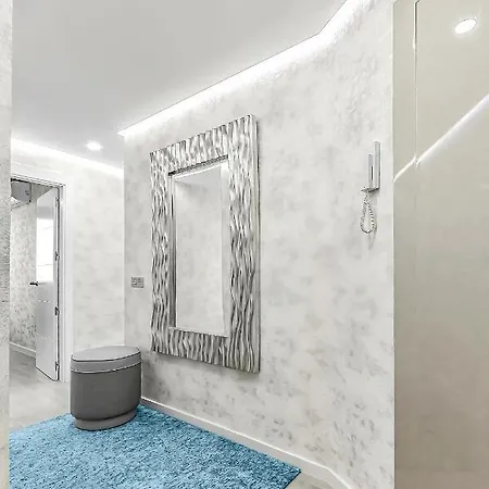 Ocean Garden 2 Bed *